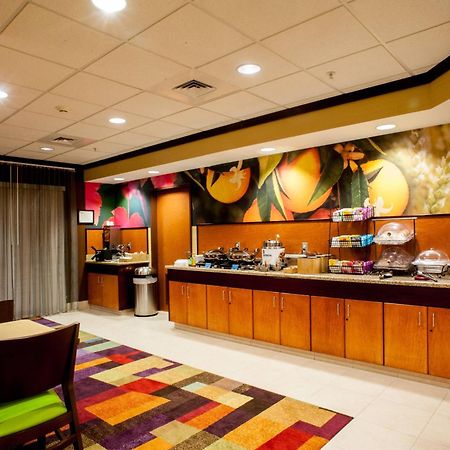 Fairfield Inn & Suites Кловис Екстериор снимка
