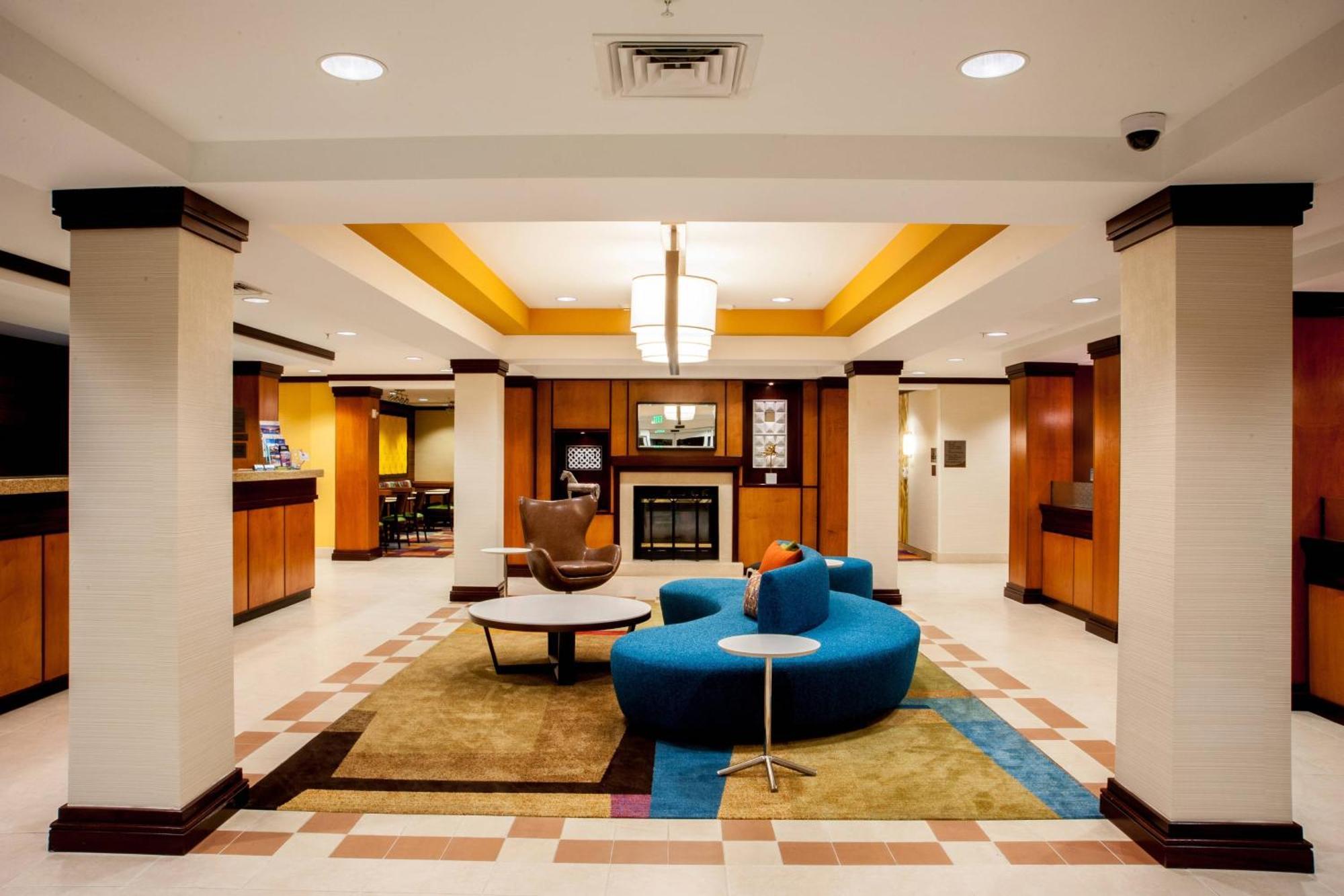 Fairfield Inn & Suites Кловис Екстериор снимка
