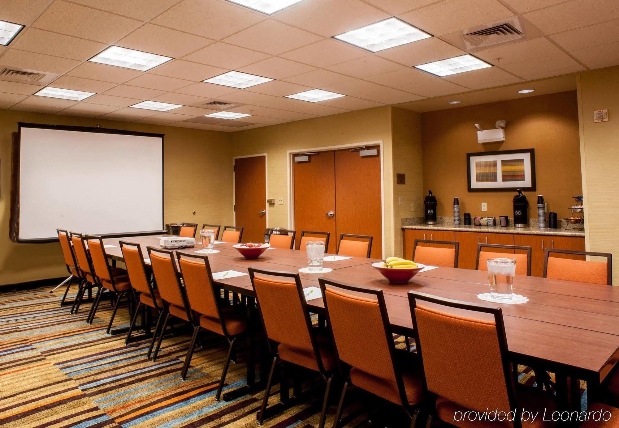 Fairfield Inn & Suites Кловис Екстериор снимка